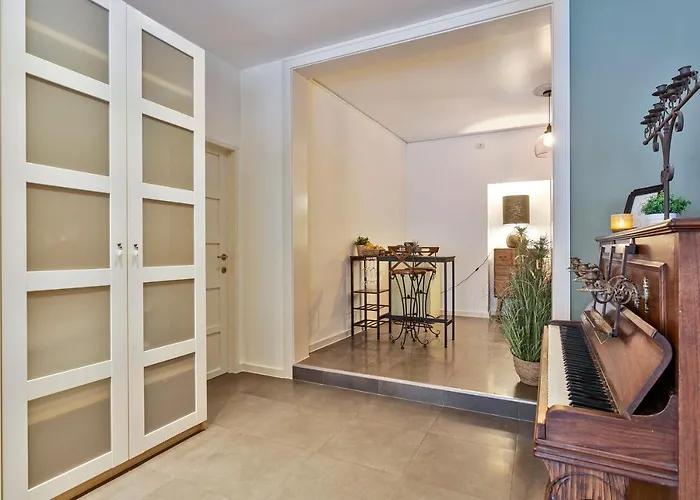 Huswell - Charming Getaway In The Historical City Center Brugge